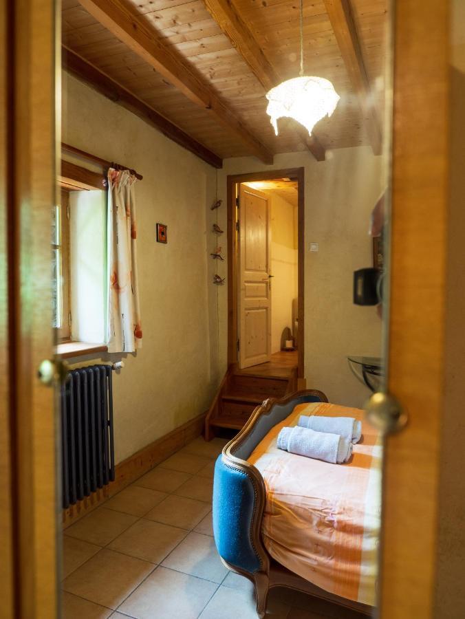 Au Fil Des Saisons Bed and Breakfast Les Cotes de Corps Buitenkant foto