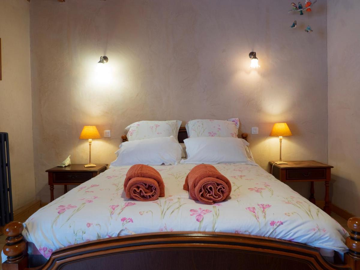 Au Fil Des Saisons Bed and Breakfast Les Cotes de Corps Buitenkant foto