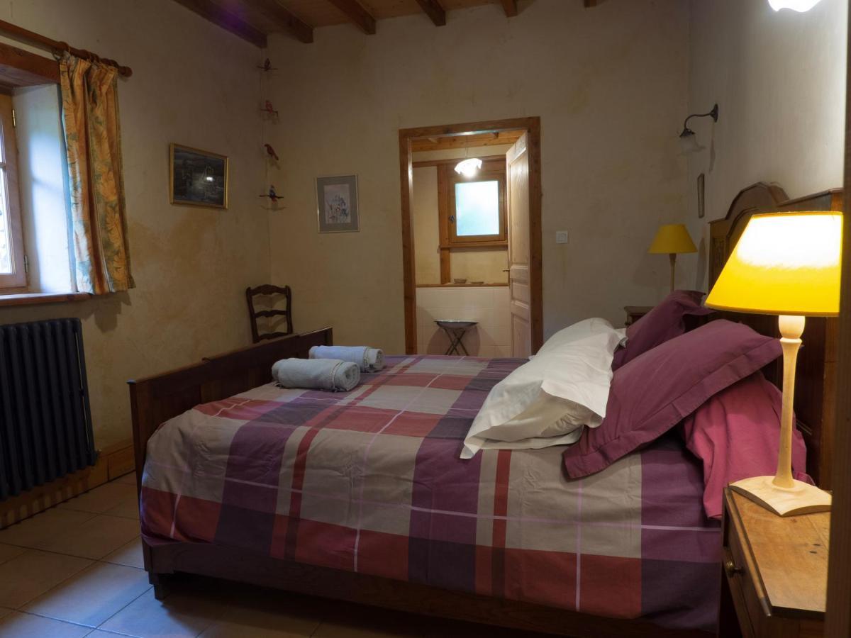 Au Fil Des Saisons Bed and Breakfast Les Cotes de Corps Buitenkant foto